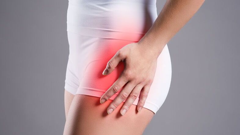 Pain in the hip at the hip joint with arthrosis